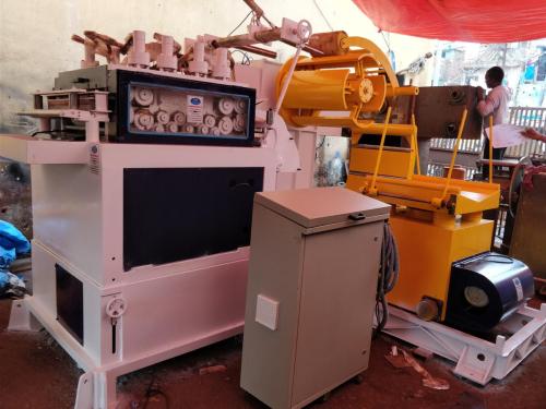 3IN1 NC SERVO ROLL FEEDER CUM STRAIGHTENER CUM DECOILER