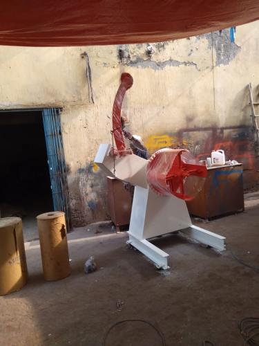 motorized-decoiler-with-hold-down-arm-07