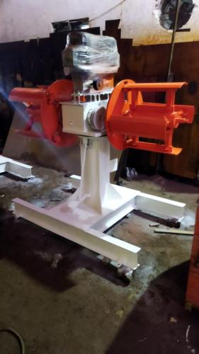 double-side-motorized-decoiler-02