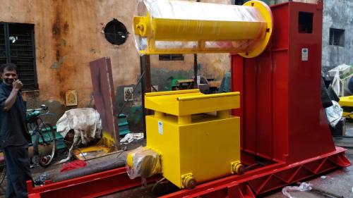 hydraulic-motorized-decoiler-03