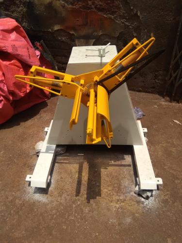 manual-decoiler-02