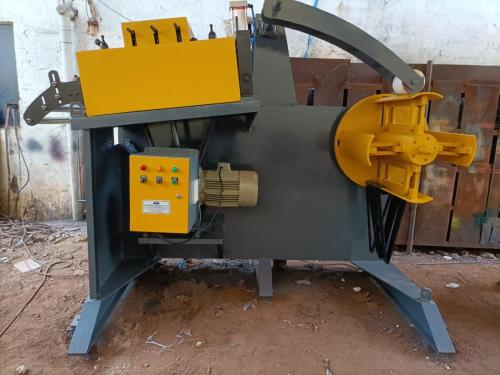GO TYPE DECOILER CUM STRAIGHTENER