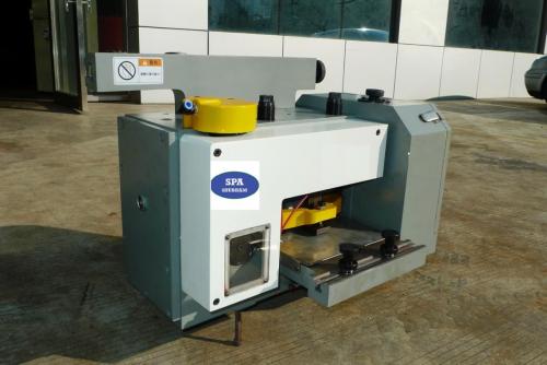 high-speed-gear-change-feeder-01