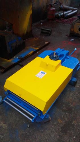 mechanical-gripper-feeder-08