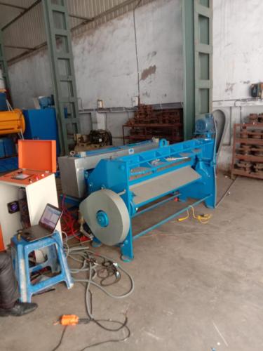 mechanical-under-crank-shearing-machine-06